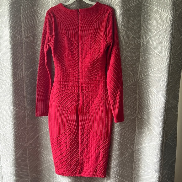 Bebe Wave Textured Dress, Haute Red, XXS - Picture 6 of 8
